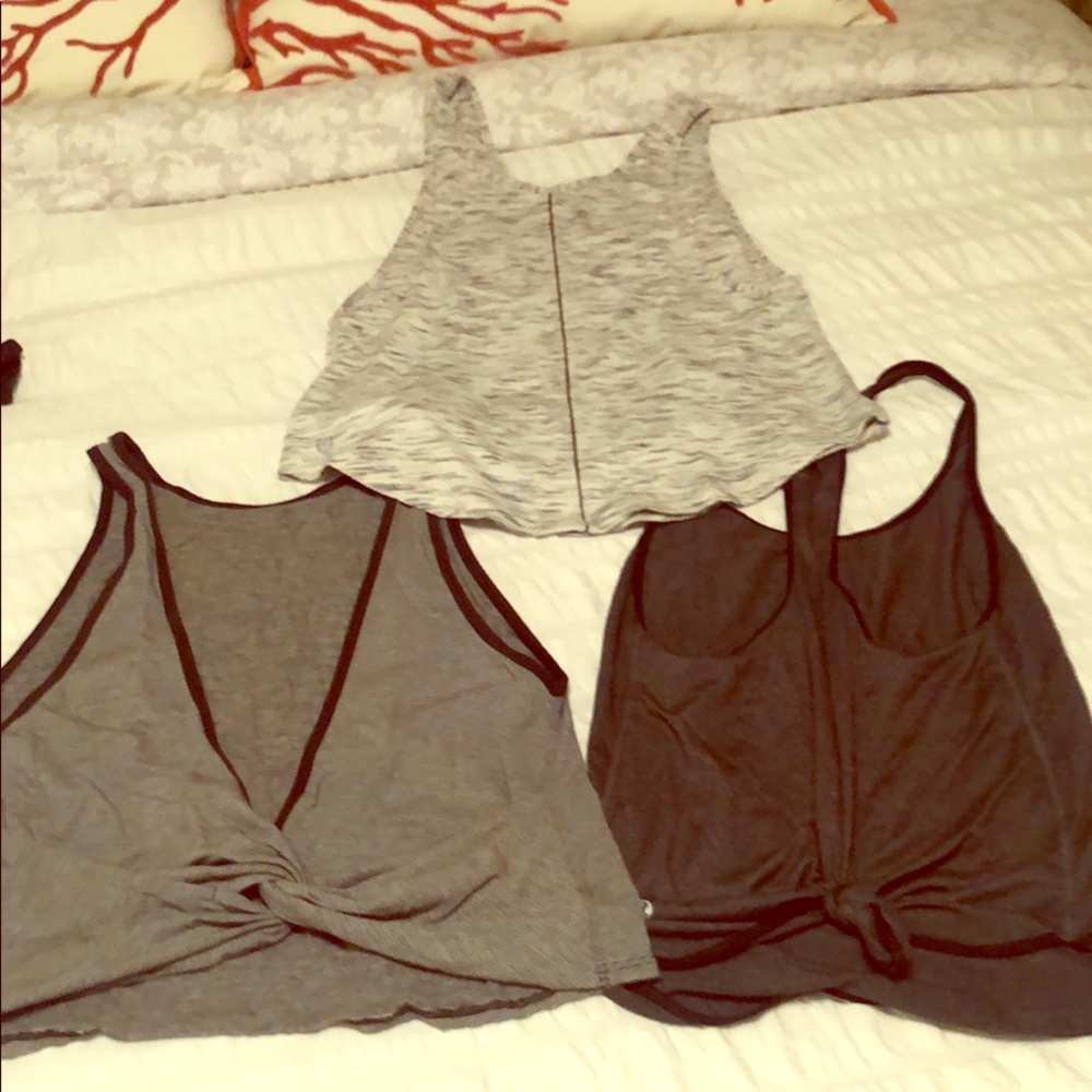Lululemon tanks